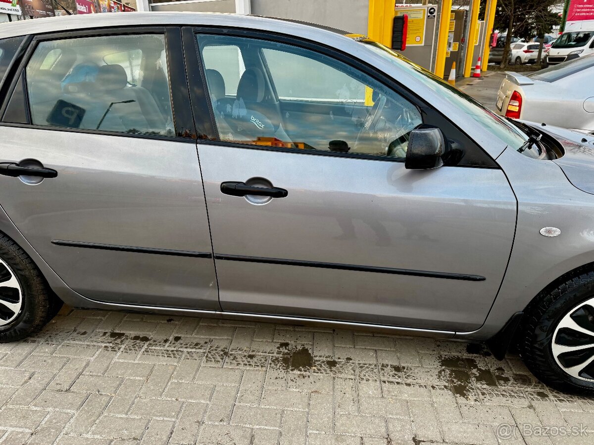 MAZDA 3: Japonská klasika, čo ťa nesklame - 5