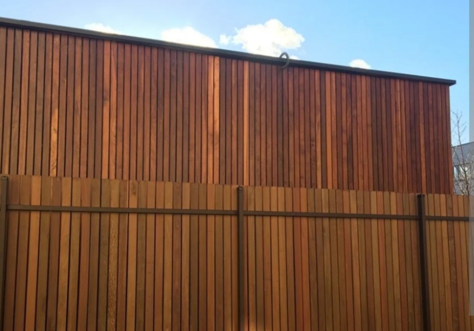 Agát, Agátové ploty - 5