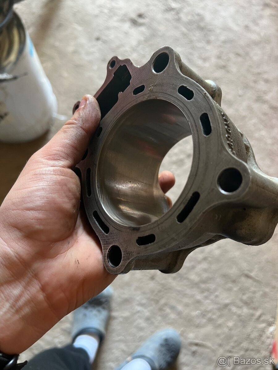 Rozpredám Hondu CRF 250/450