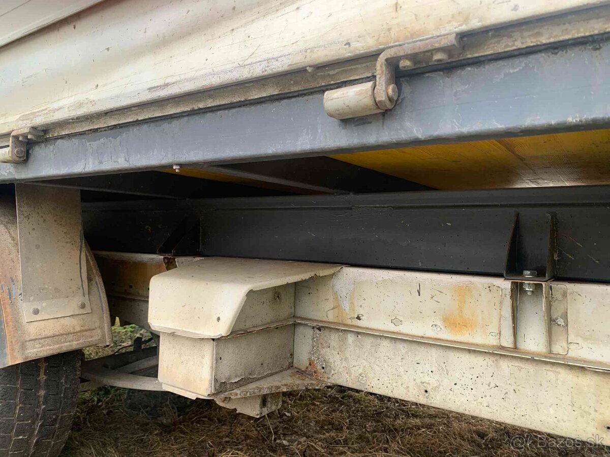 Renault master valník 2.5D r.v.2000 7miest - 5