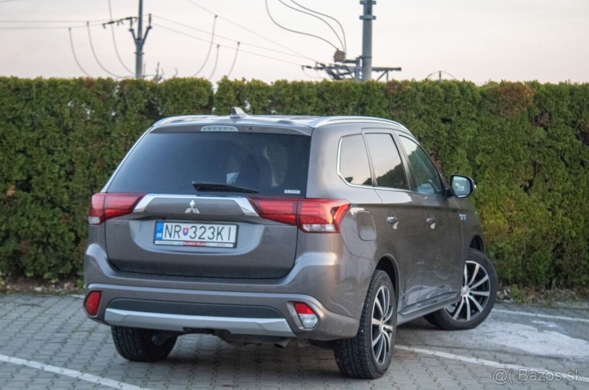 Mitsubishi Outlander 2.0i PHEV Hybrid - ODPOČET DPH - 5