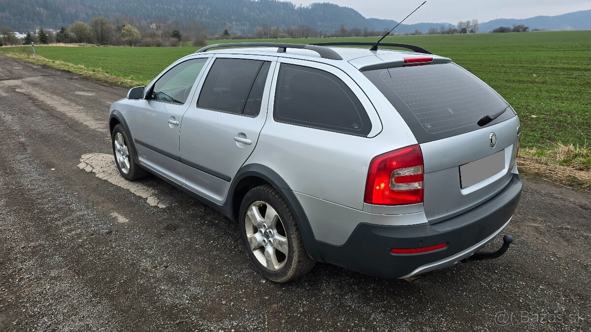 Skoda Octavia Scout - 5