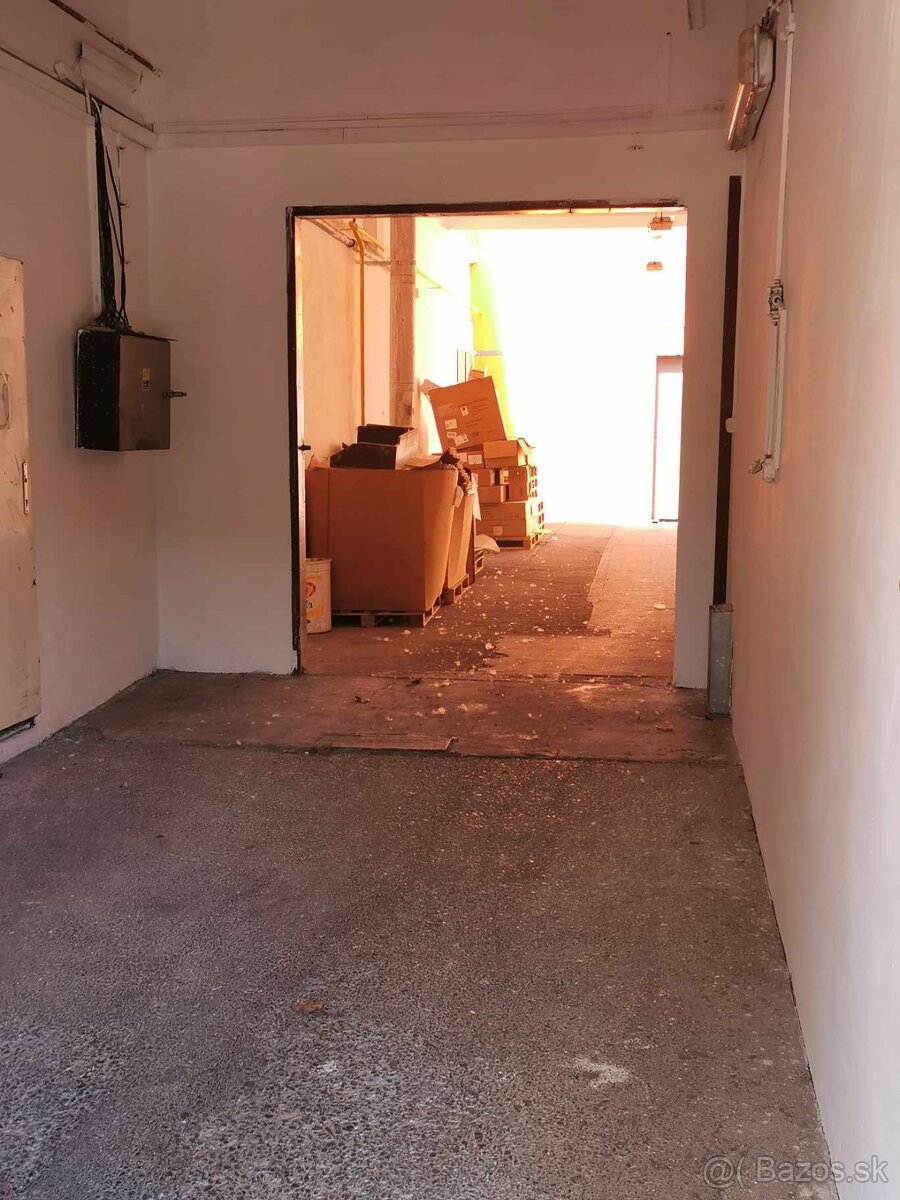 Prenájom skladu 360m2 v Nitre - 5