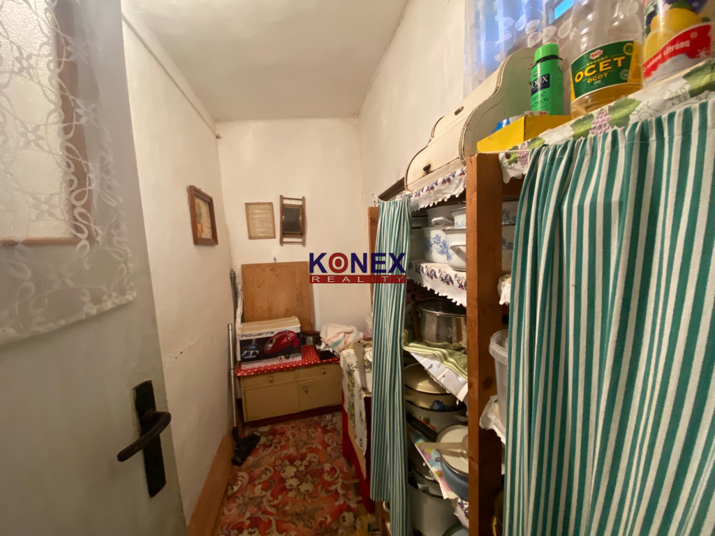 Zachovalý rodinný dom/chalupa SVÄTUŠ, okr. Sobrance - 5