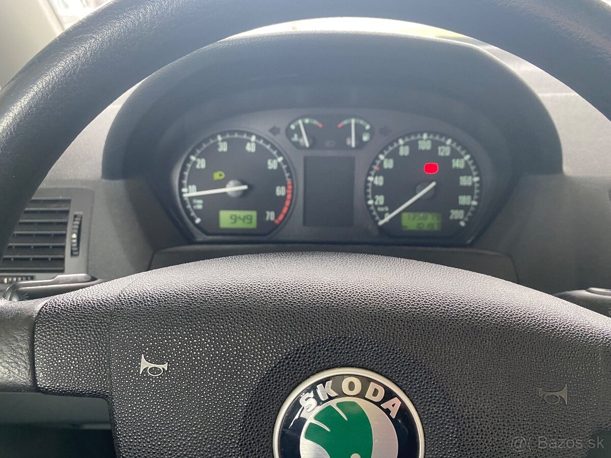 Škoda fabia sedan - 5