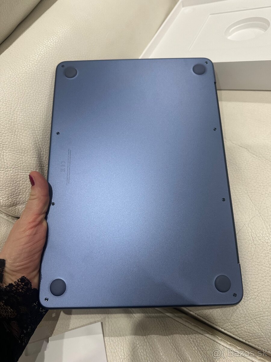 MacBook Neo 13 Apple A18 Pro 256 GB - 5
