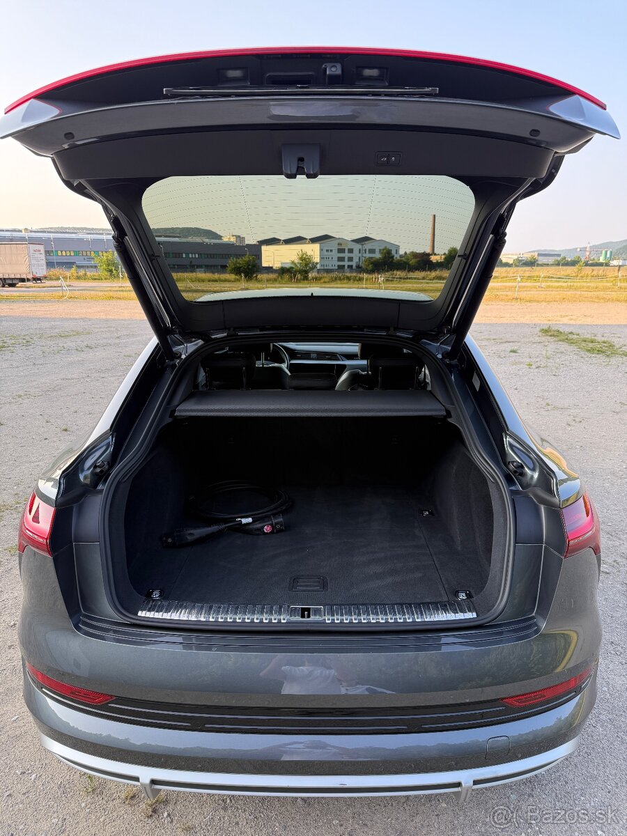 Audi e-tron 50 quattro S line Sportback