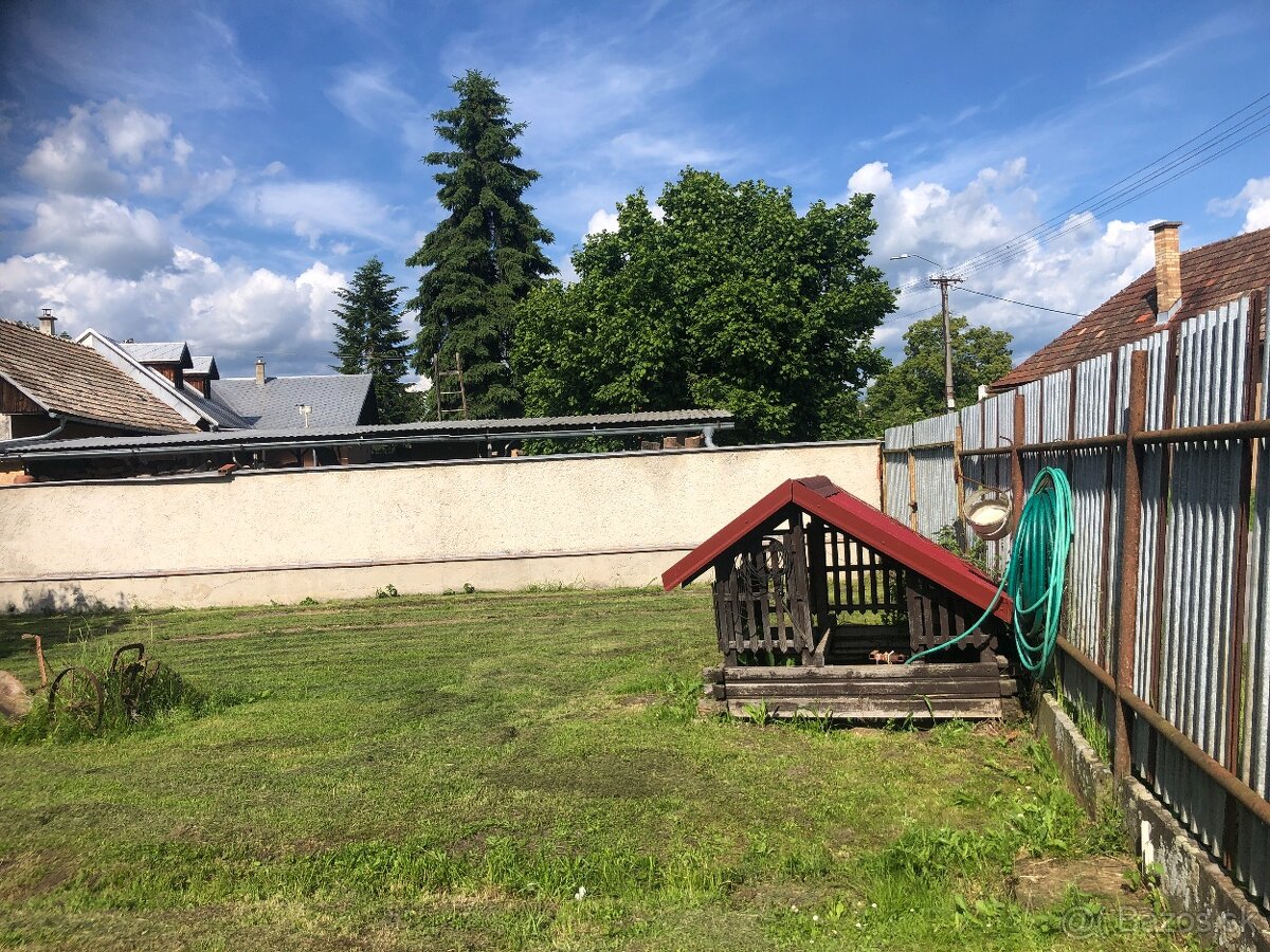 Predám 5-izbový rodinný dom v Očovej - 5