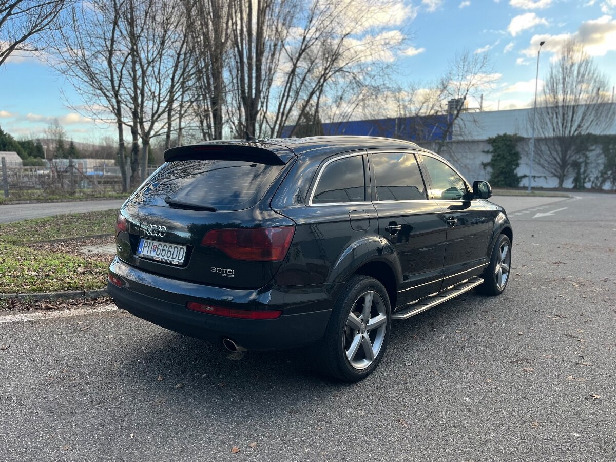 Audi Q7 - 5