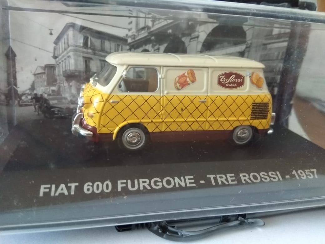 Predám rôzne modely áut 1:43.. - 5