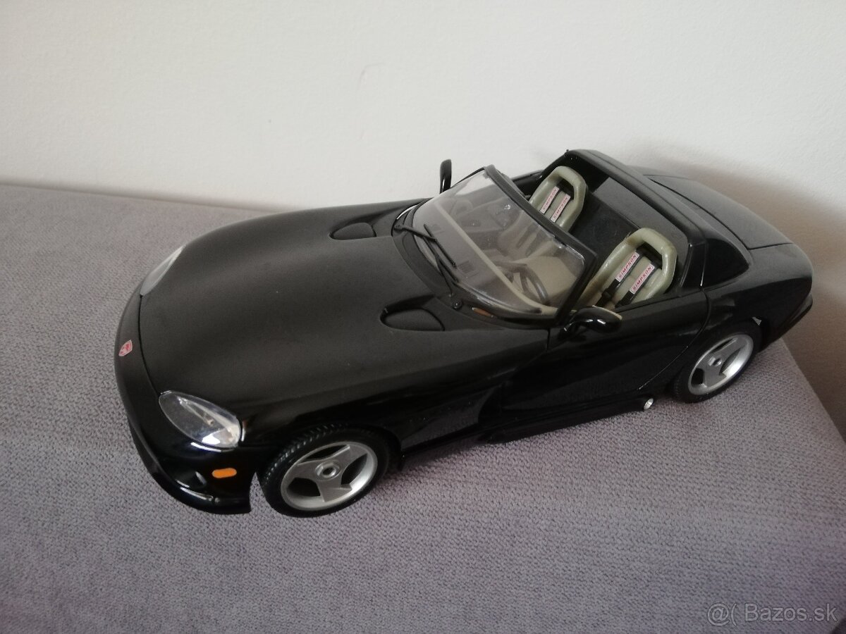 1:18 DODGE Viper Bburago - 5