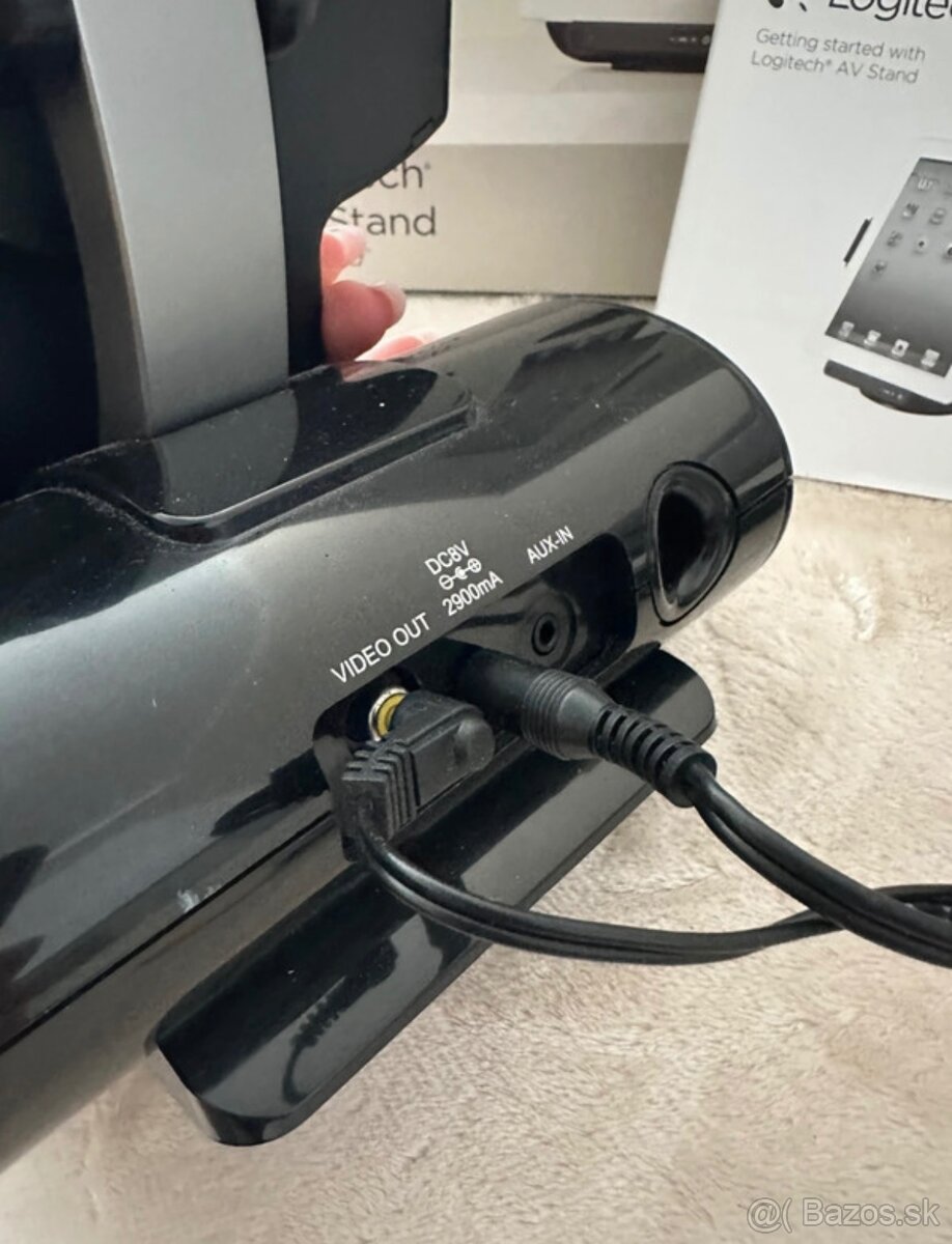 Stojan na iPad s reproduktormi - 5