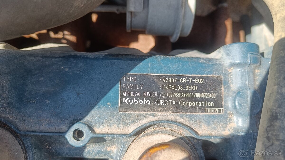 Kubota v3307 - 5