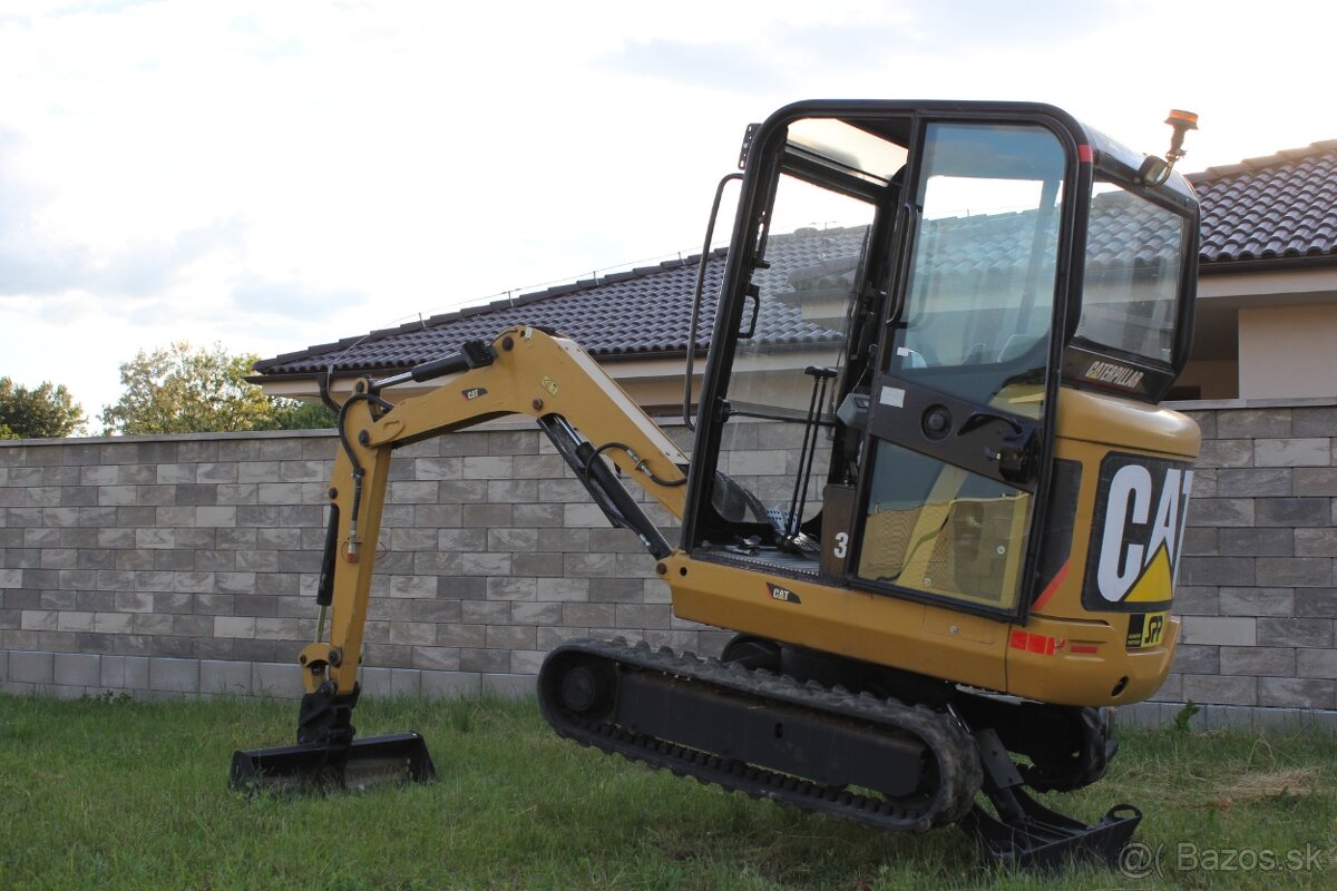 minibager CAT 301.8c 1,8t - 5