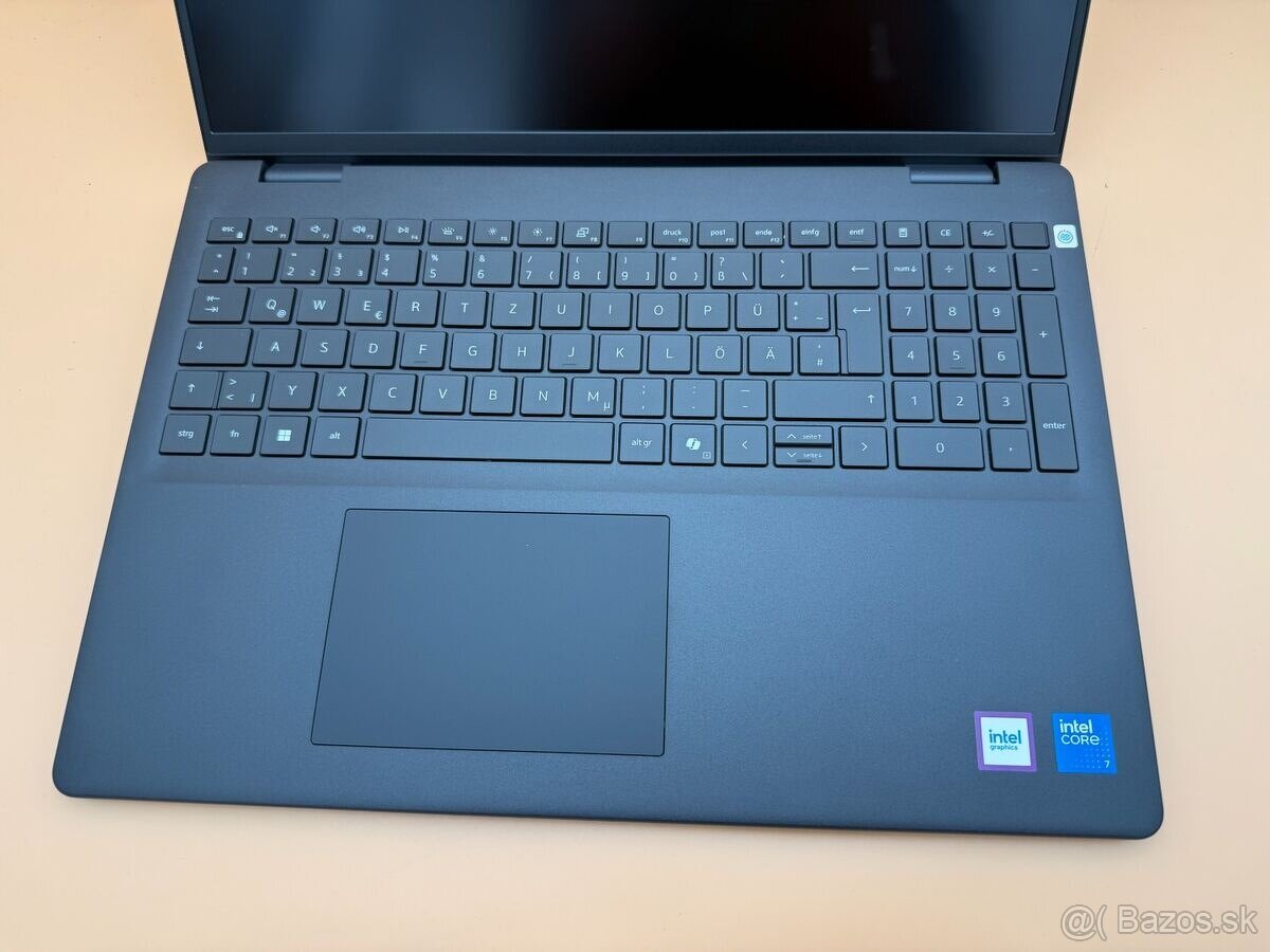 Notebook Dell 16 / Core 7 150U / 16GB RAM / 1TB SSD - 5