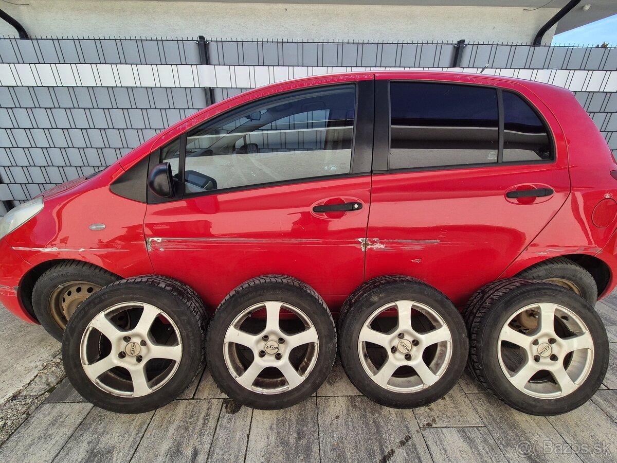 Toyota Yaris 1.33vvti - 5