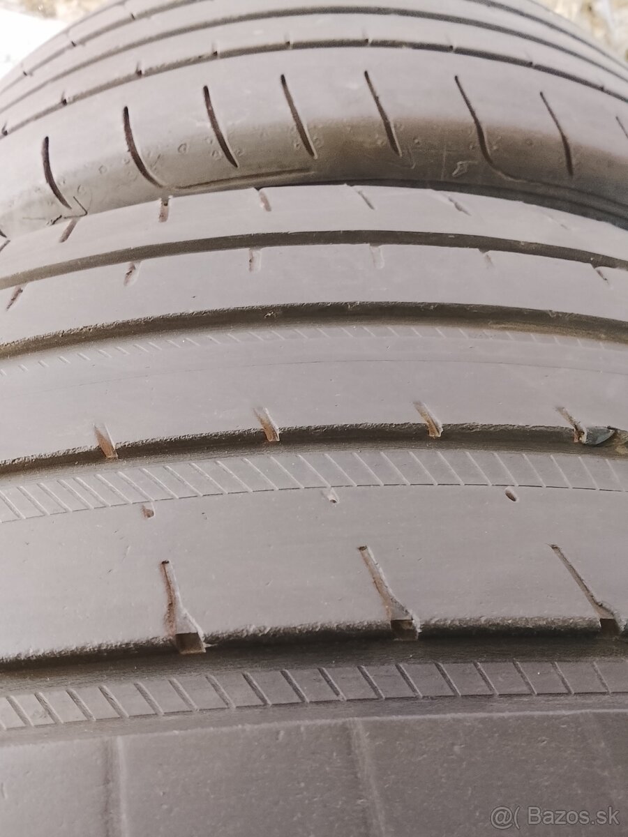 Predám letné pneu 275/35r22 - 5
