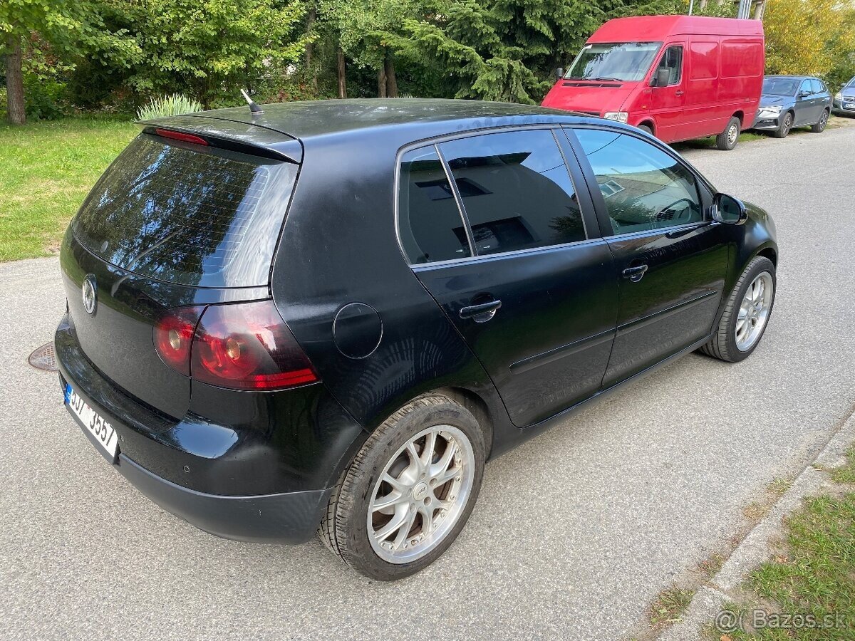 Volkswagen Golf V 1.4 16v 55kw - 5