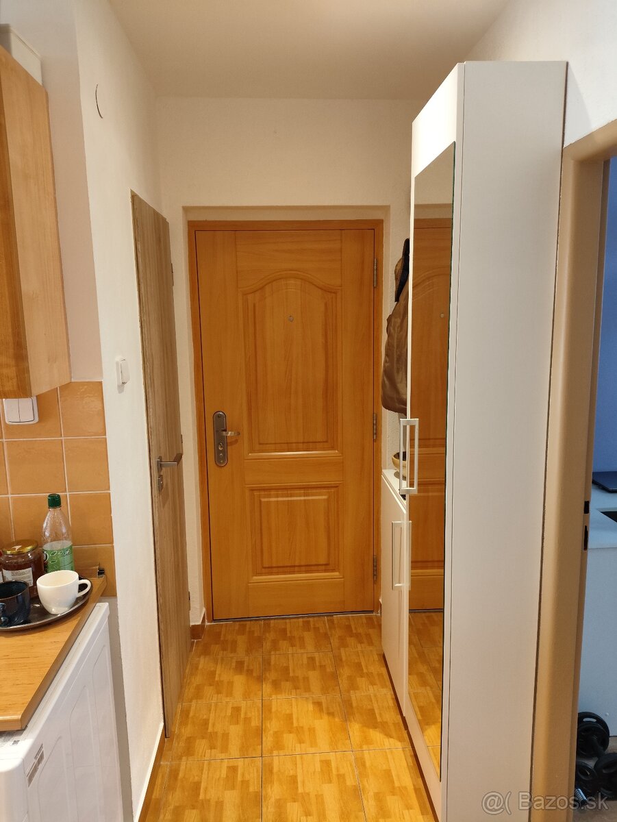 Predám 2 izbový byt - 5