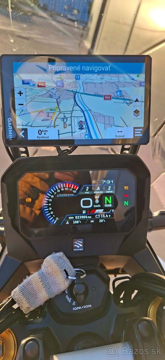 Suzuki V strom 800DE - 5