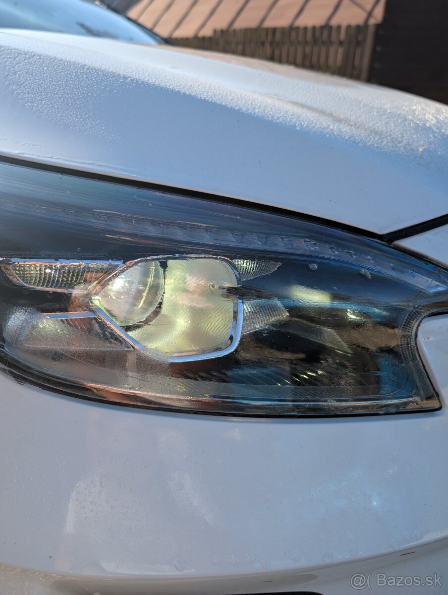 KIA XCeed 1.5 T-GDi GOLD Hatchback Manuál - 5