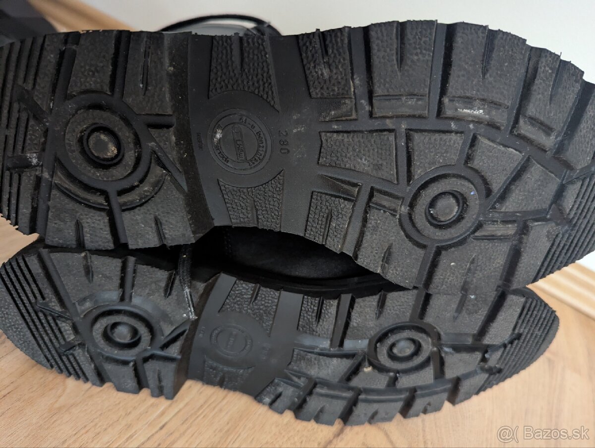 Kanady veľ. 29,5 - 5