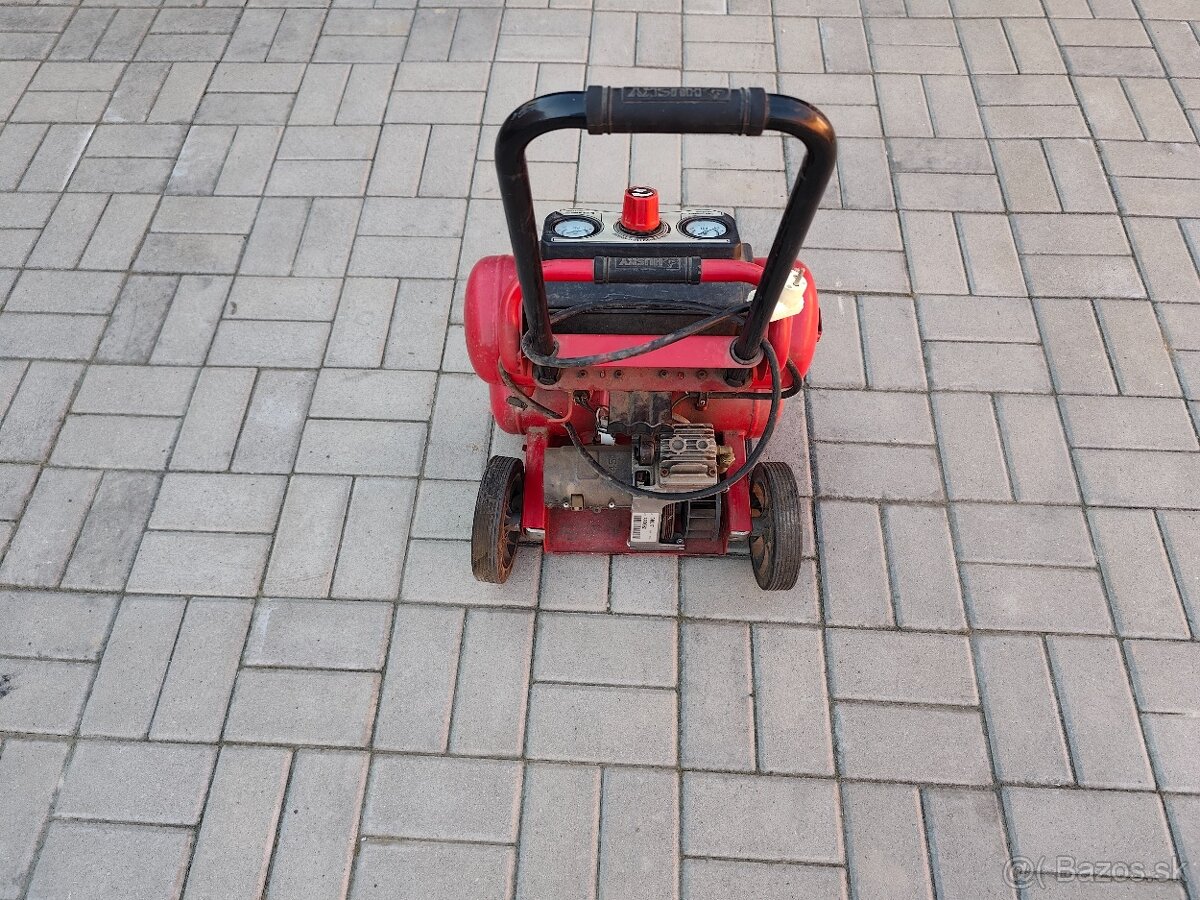 Kompresor Husky model A700062 - 5