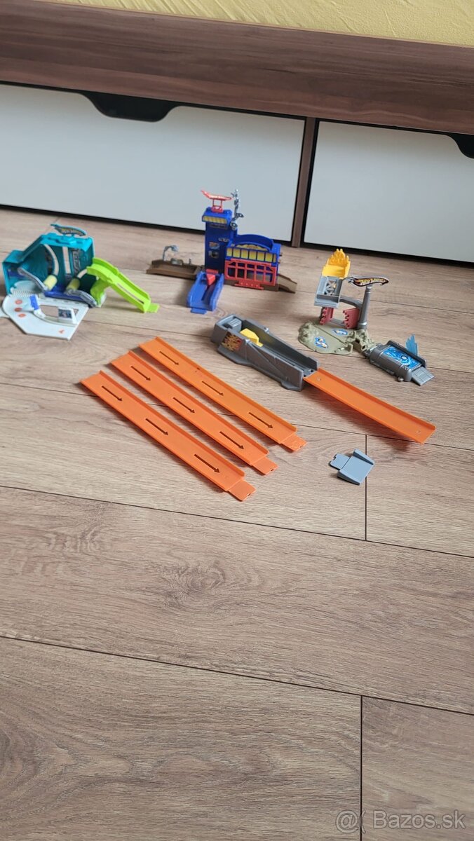 Predám Hot wheels dráhy - 5