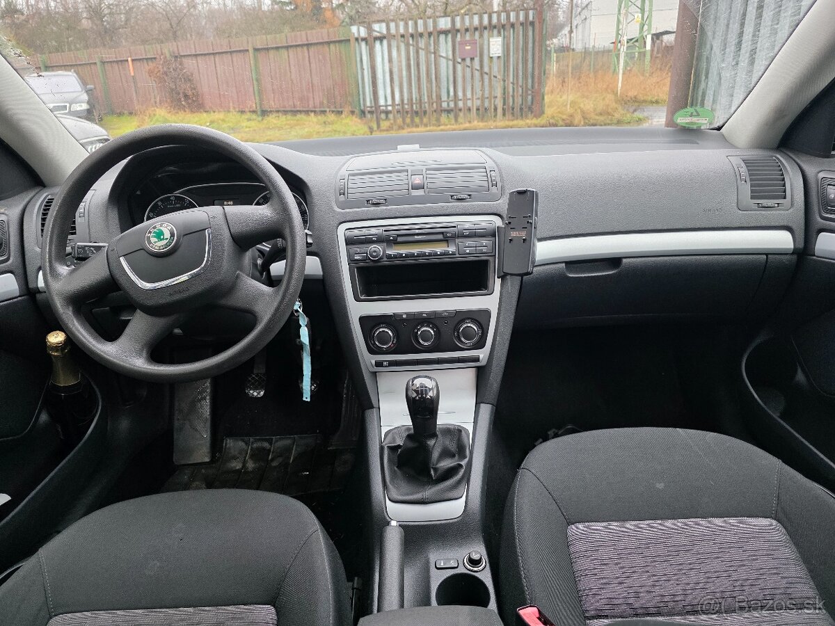 ŠKODA OCTAVIA II 1.8TSI 118KW - 5