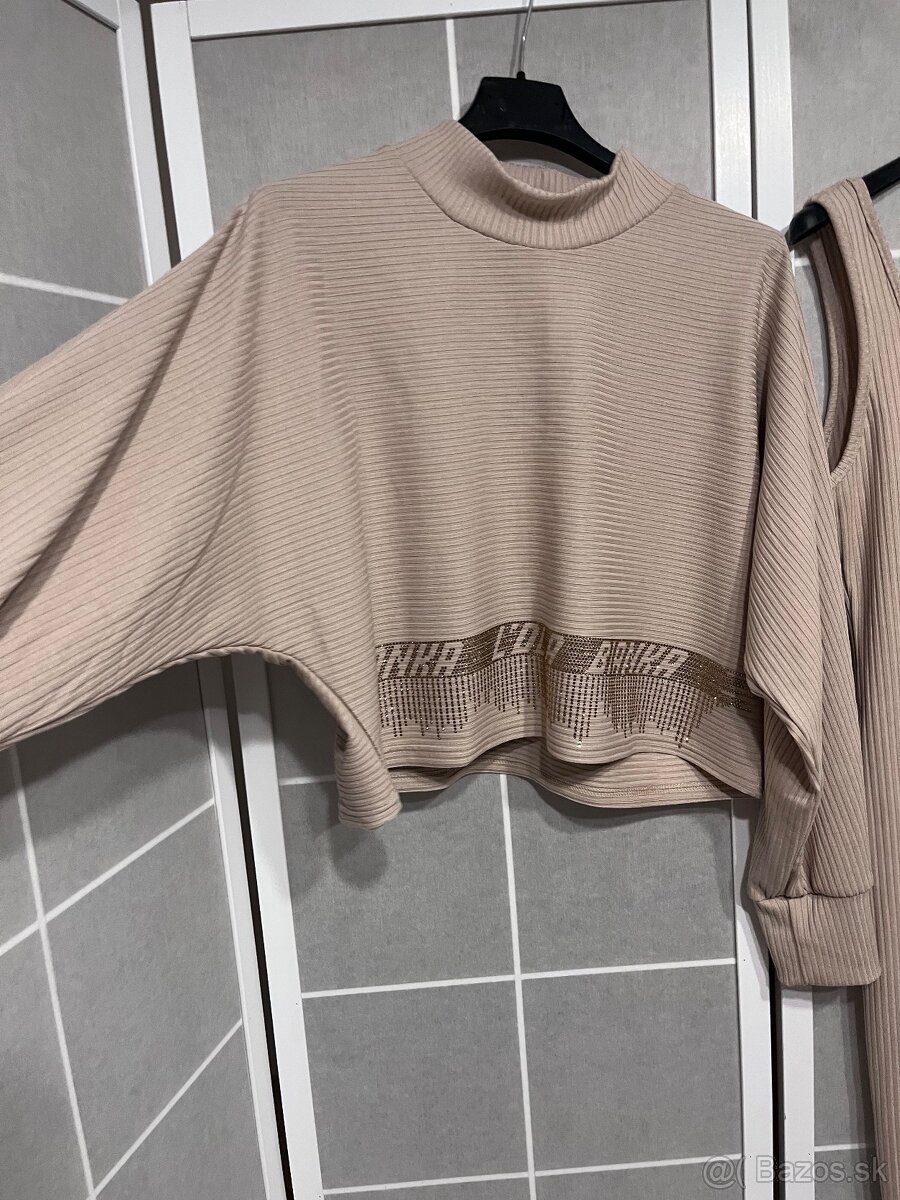 Damska béžová súprava - 5