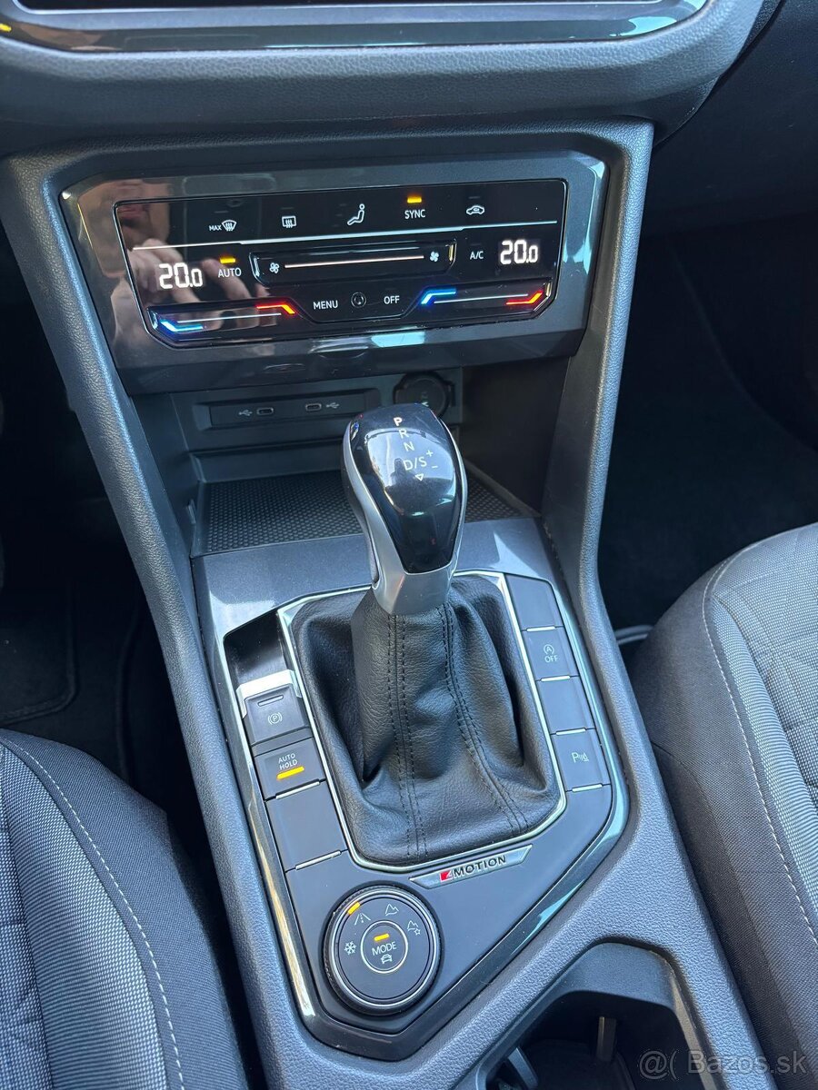 Volkswagen Tiguan 2.0 TDI EVO Elegance 4Motion DSG - 5