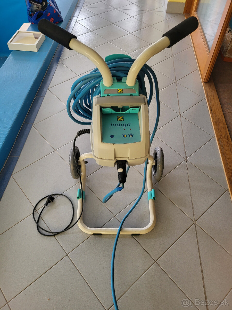 Automatický bazénový vysávač Zodiac Indigo - 5