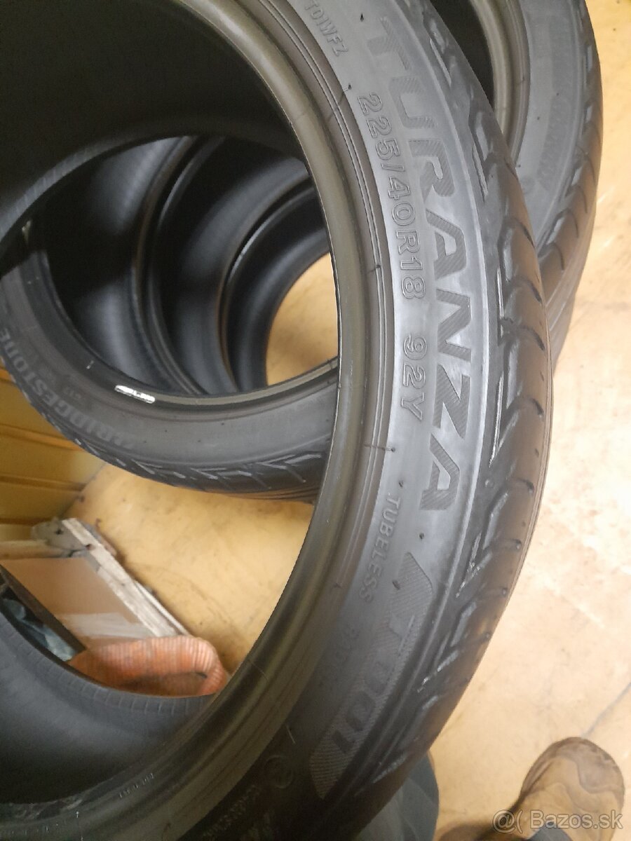 Letne 225/40R18 viem aj prezut - 5