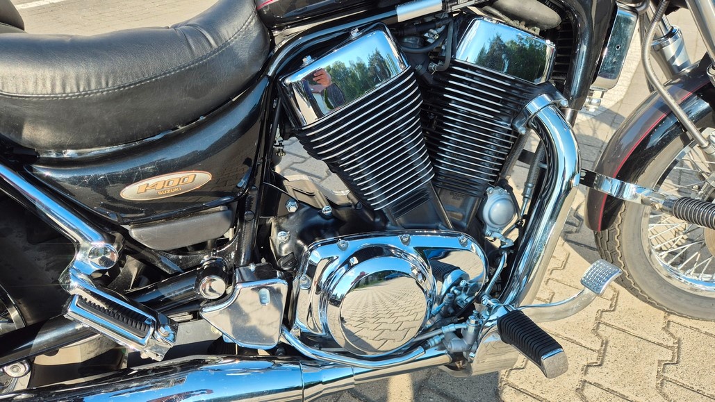 suzuki intruder vs 1400 2001 - 5