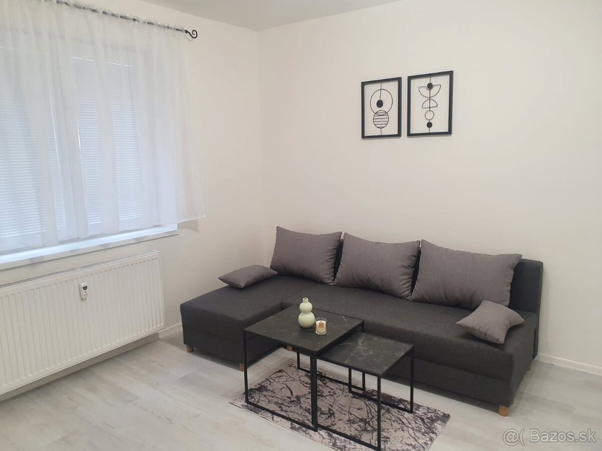 Na predaj 1-izb.byt po kompl.rekonštr. - 5