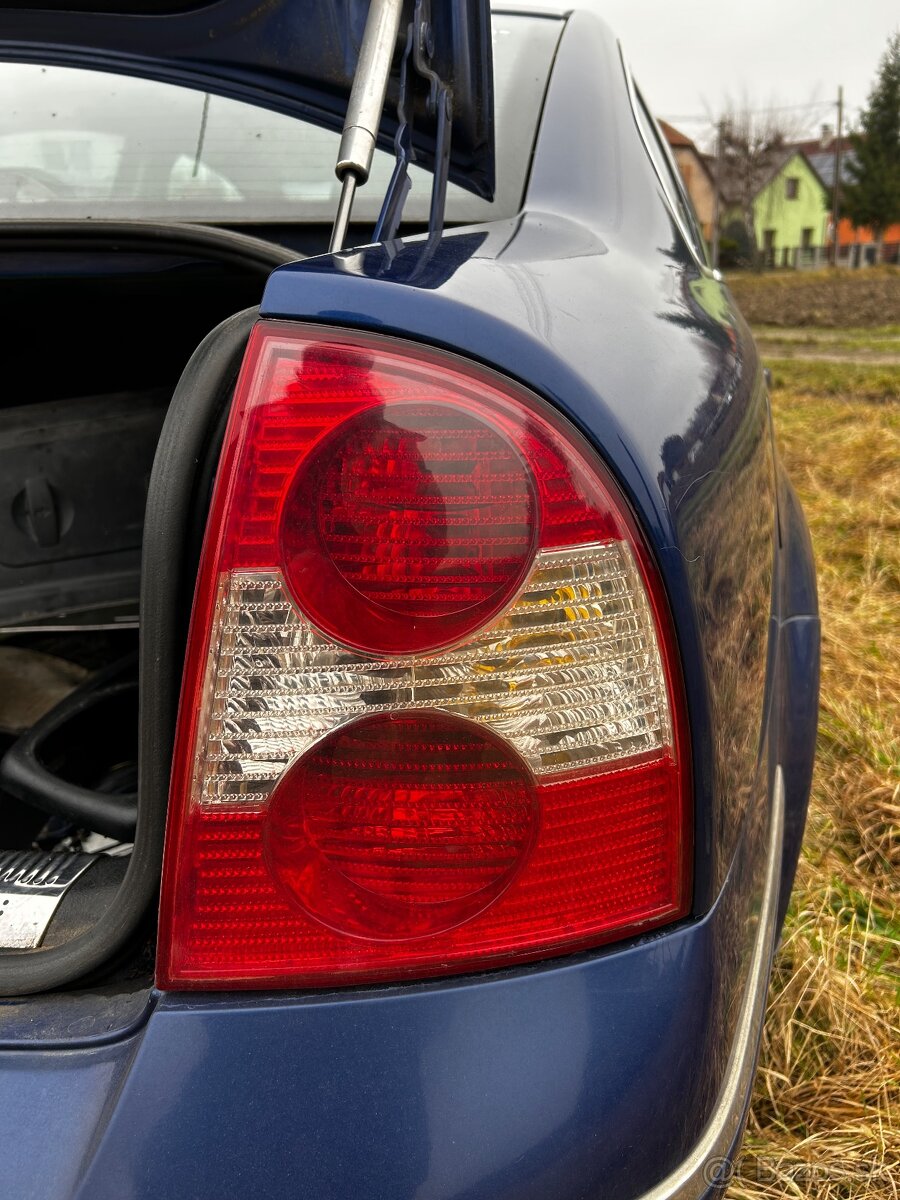 Rozpredám Volkswagen Passat B5.5 1.9TDI 96kw - 5