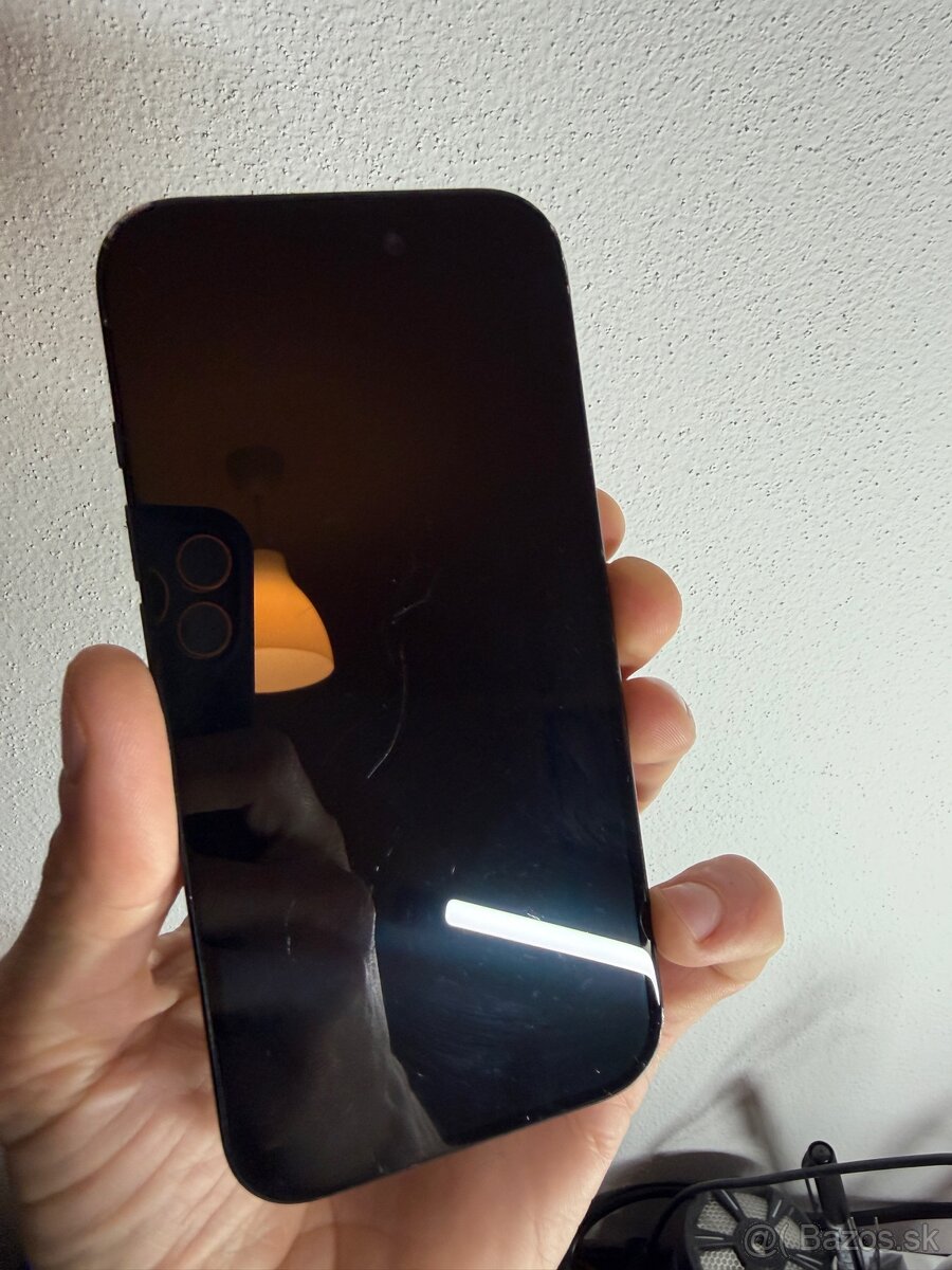 Apple iPhone 16 – 128 GB, čierny - 5