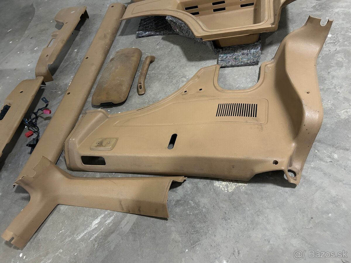 Jeep Cherokee XJ F.L. Diely Interieru - 5