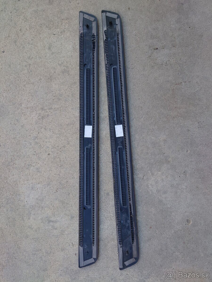 Audi A4 B9 predné prahové lišty L+P - 5