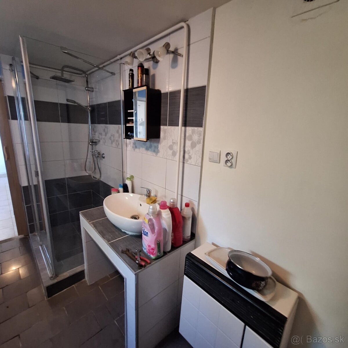 Na predaj 4 izbový rodinný dom v Diakovciach okr. Šaľa - 5