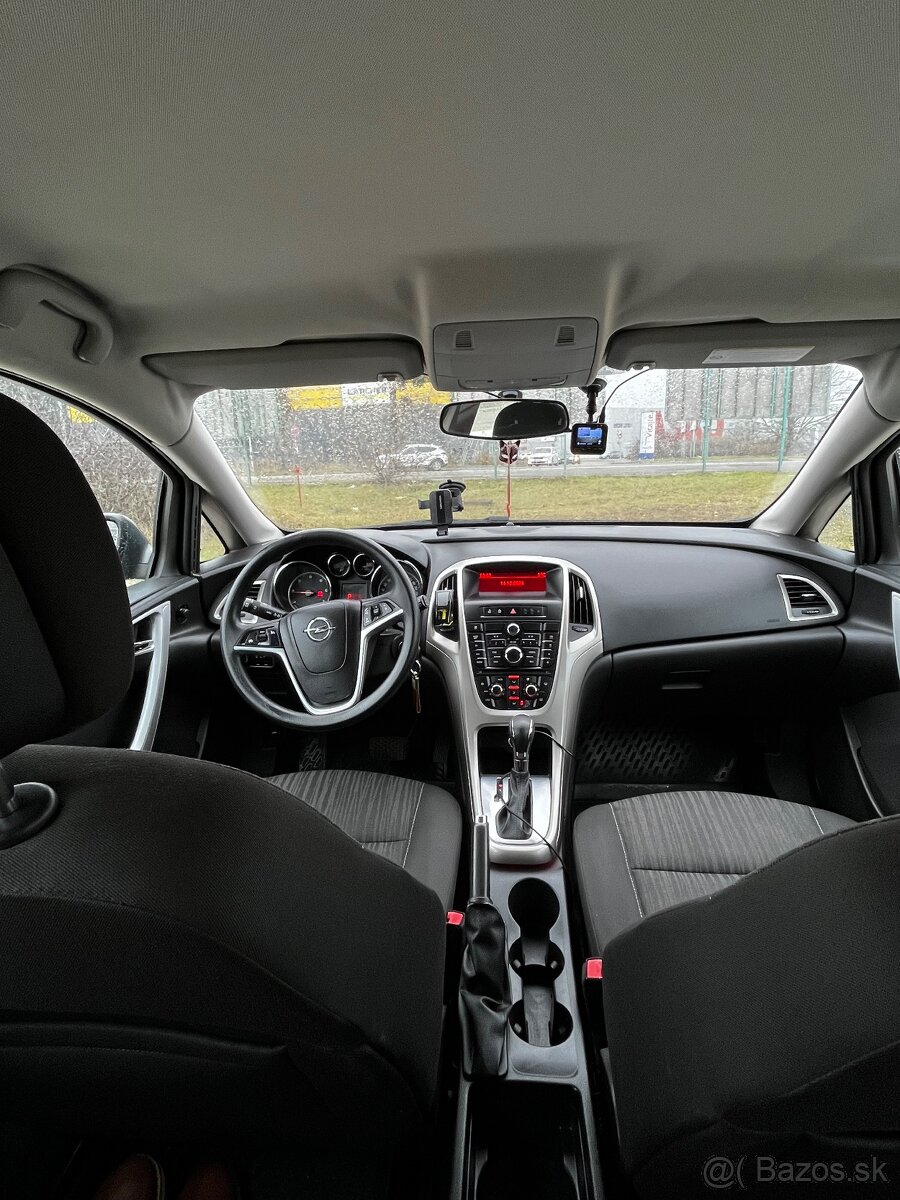 Opel Astra Sport Tour - 5