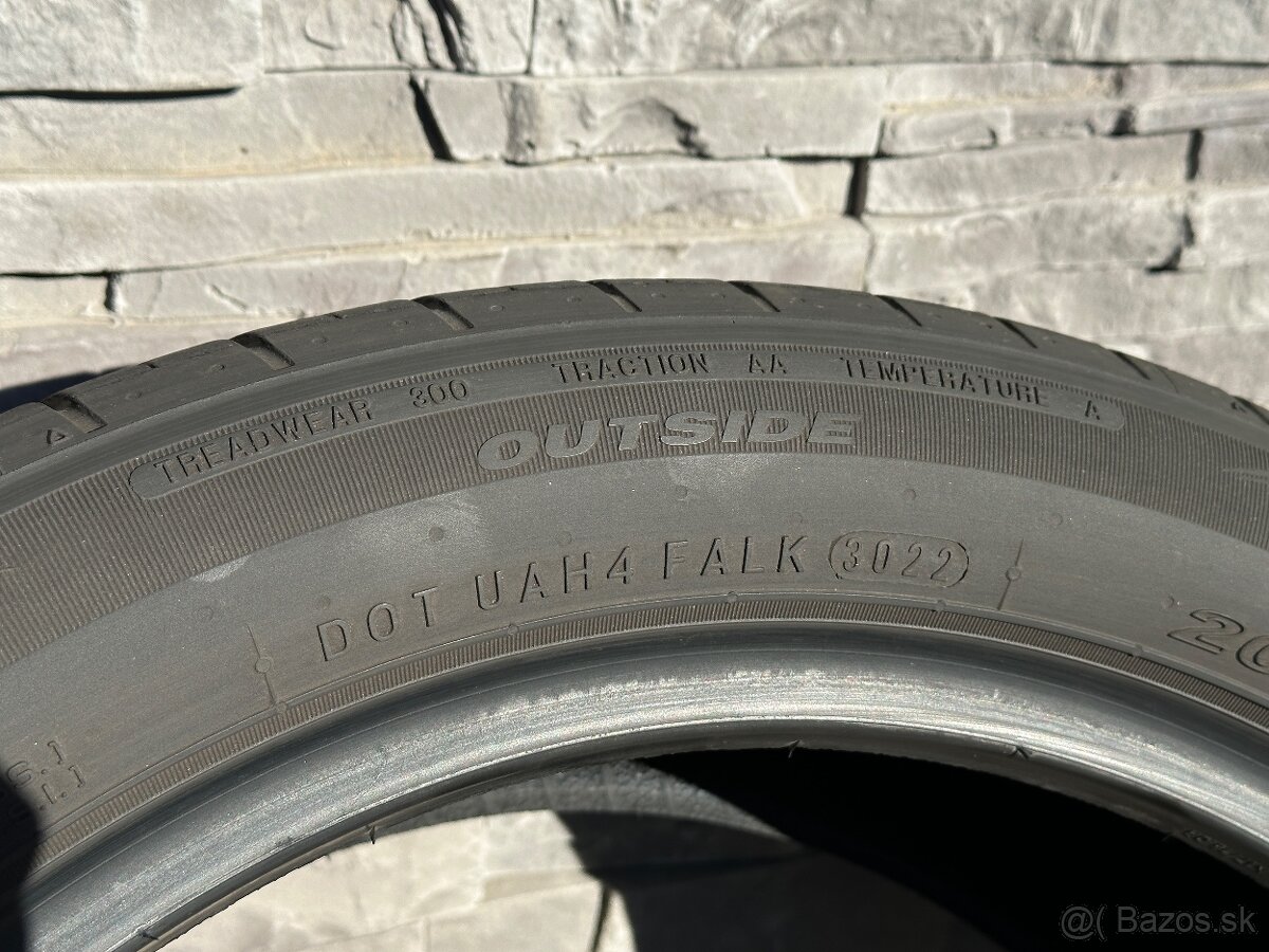 205/50 R17 89V letné NEXEN - 5