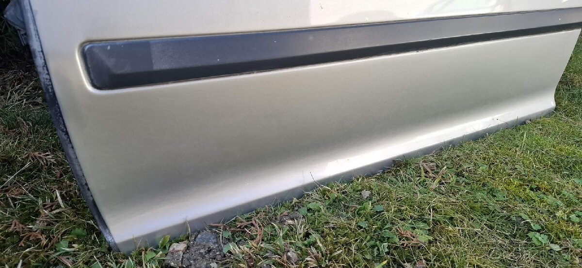 Predné dvere Škoda Octavia 2 strieborné 9102 - 5