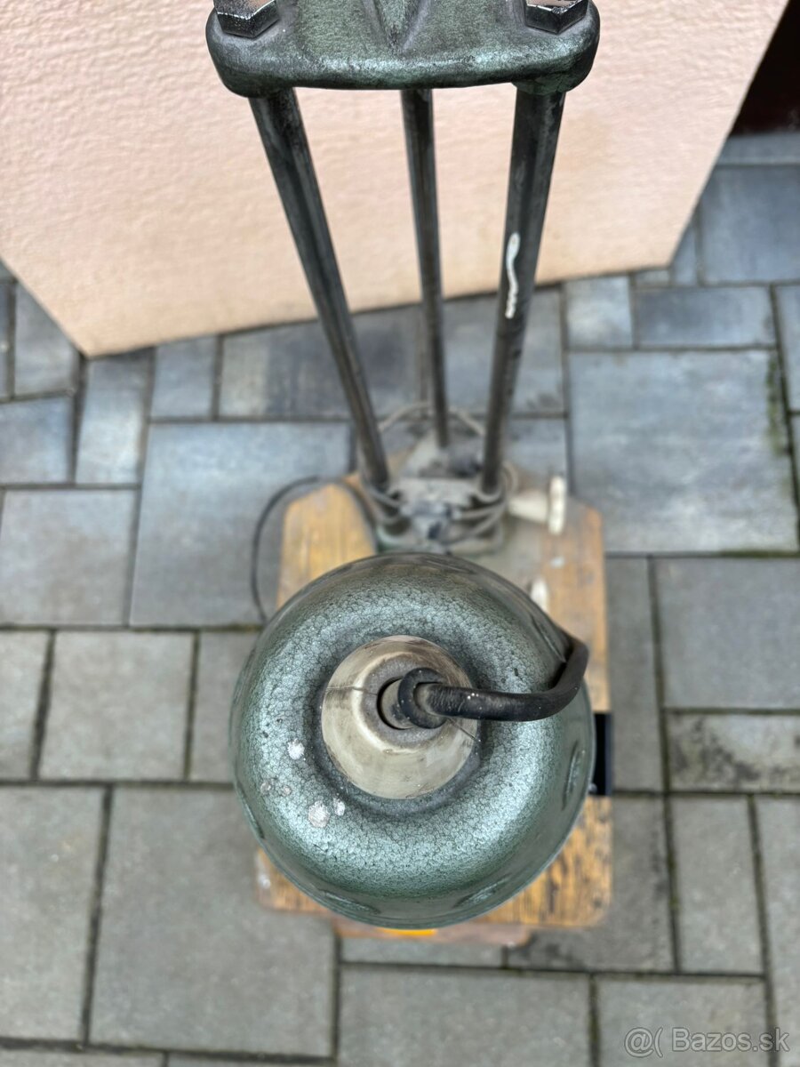 HISTORICKÝ FOTOGRAFICKÝ ZVÄČŠOVÁK MAGNIFAX - 5