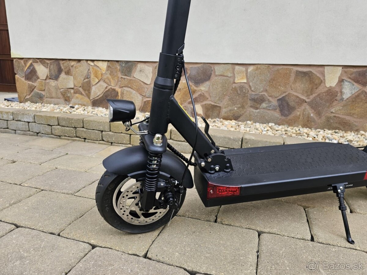 Elektrická kolobežka JOYOR Y10 - 5