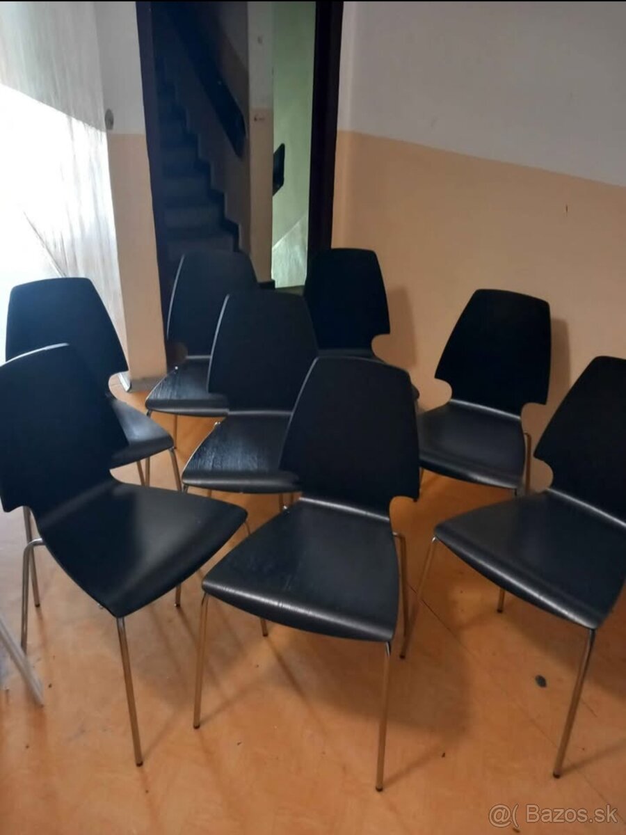 Jedálenský stôl zo stoličkami - 5