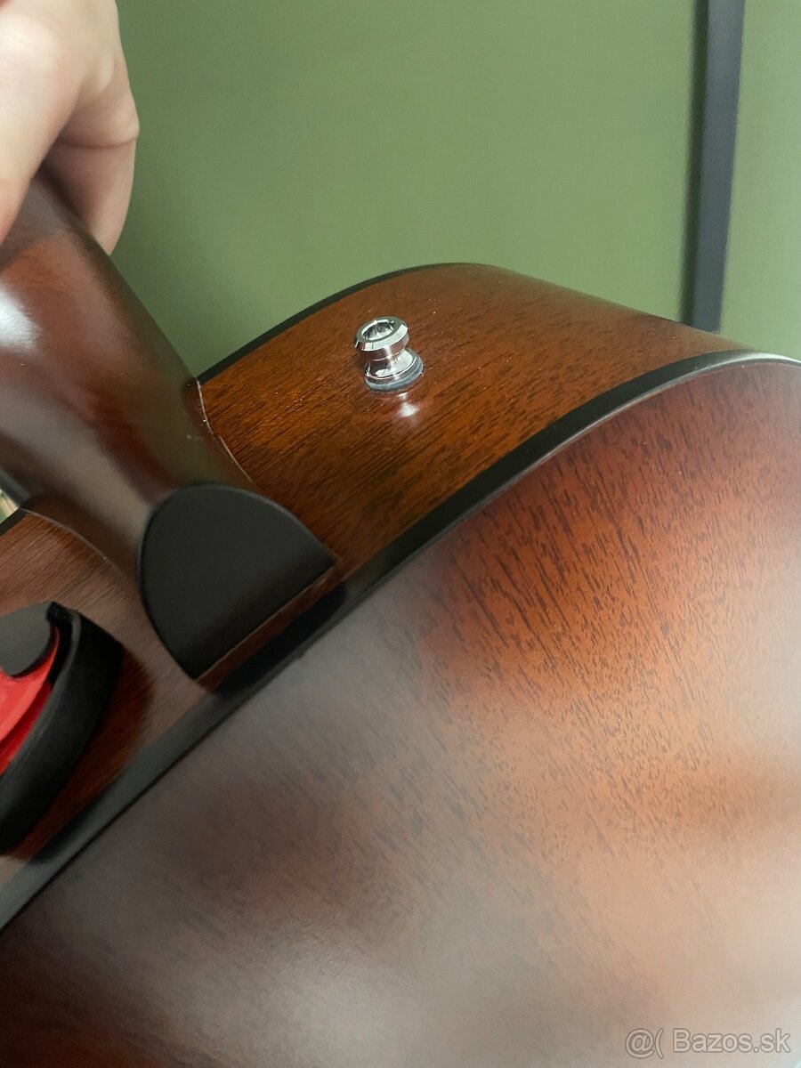 Godin Metropolis Natural Cedar EQ - 5