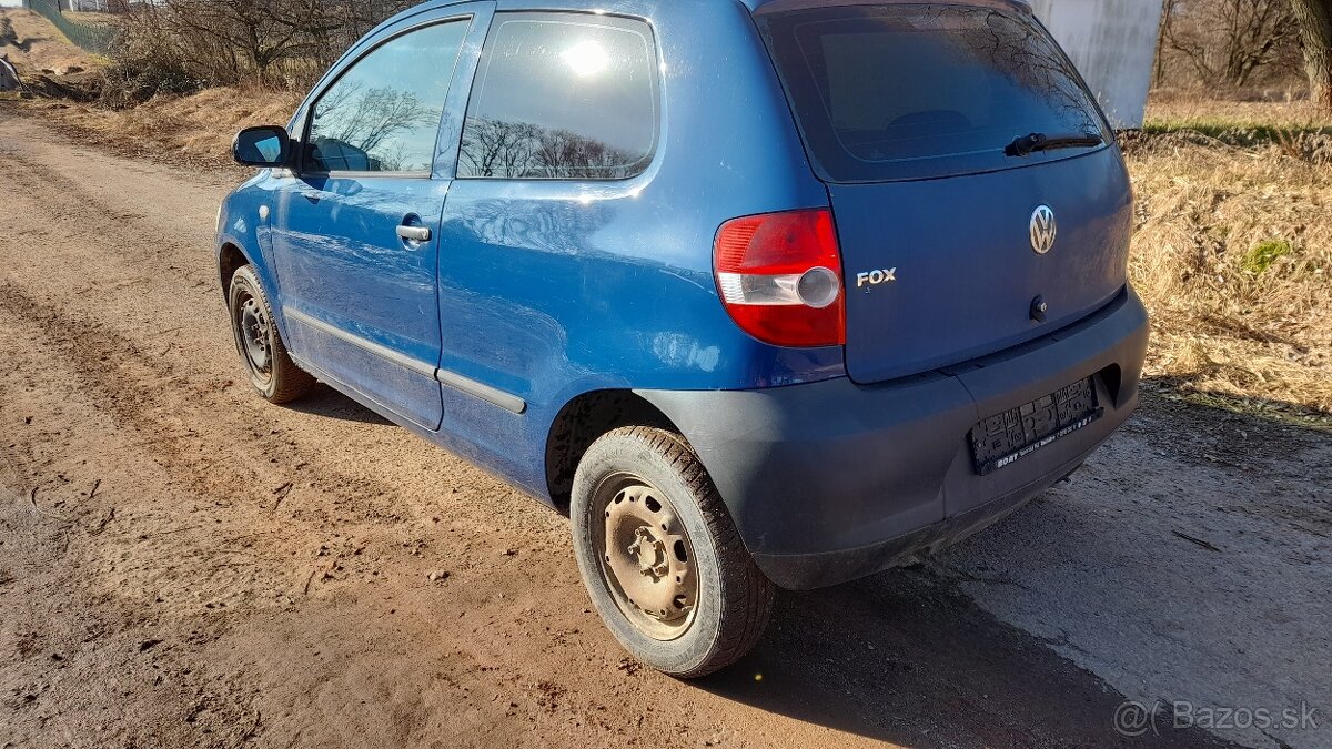Volkswagen Fox 1,2 HTP 40kw - ABS - 2X - 5