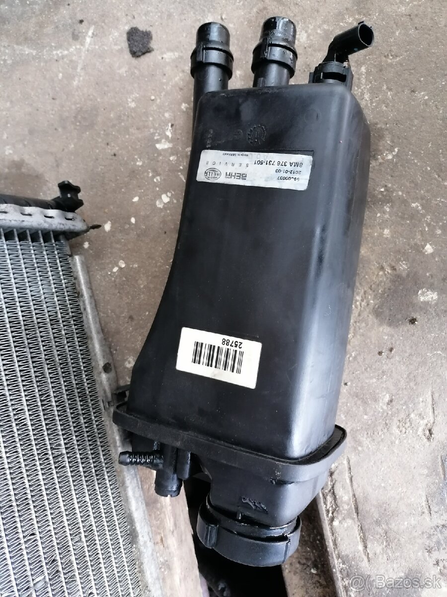 Nádoby na vodu olej bmw e60 E70 e53 e39 - 5