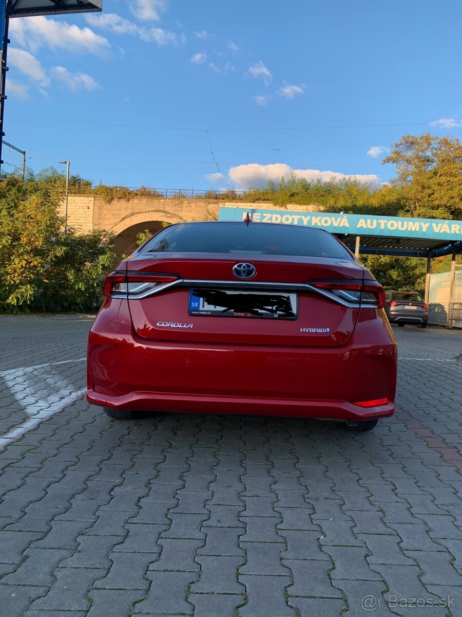 Toyota Corolla Hybrid 1,8 - 5